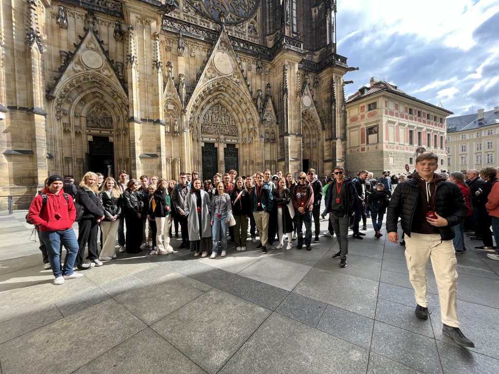 20220921_103754717_iOS